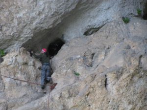 Харамийска пещера, Триградско ждрело, Триград, Ягодина